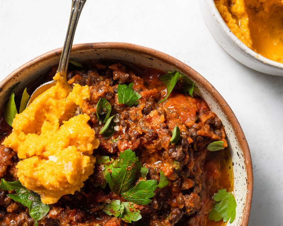Grilled Aubergine with Cumin, Carrot Purée + Smoky Lentils (VE)