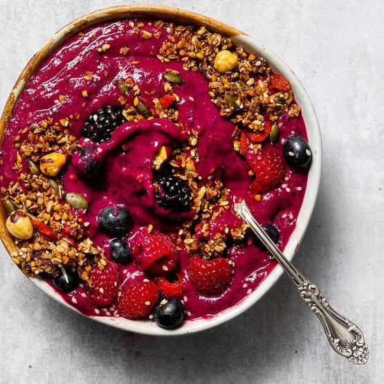 Frozen Berry Smoothie Bowl with Granola + Toasted Coconut Flakes (VE)